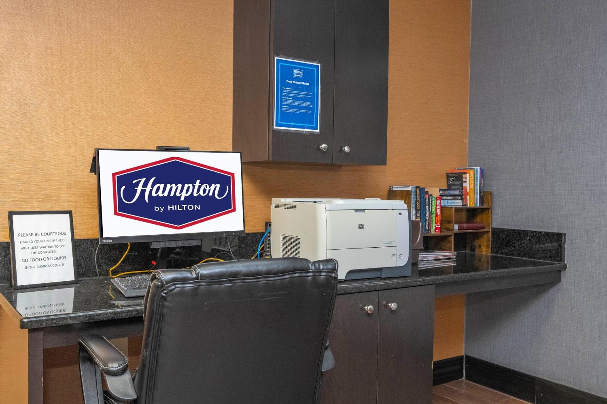 Hampton Inn By Hilton Spring Hill Timber Pines Exteriér fotografie